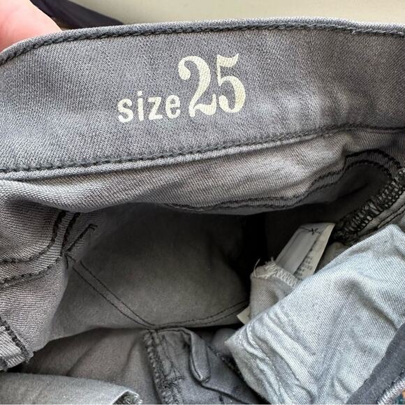 J. Crew High-Rise Toothpick Jeans in Charcoal Wash, Size 25 - Picture 5 of 9